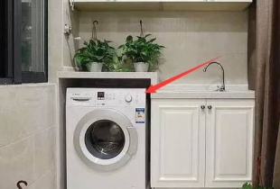 洗衣机放在“阳台”，这5个细节要多加注意，早了解不装错！